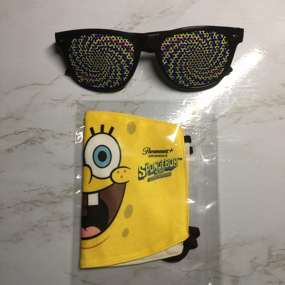 ✨SOLD✨OFFICIAL PARAMOUNT SPONGEBOB MERCH COLLECTIBLE